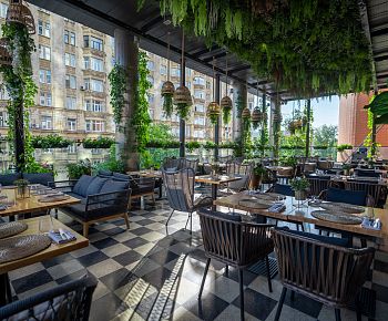 Мэдисон Холл / Madison Hall