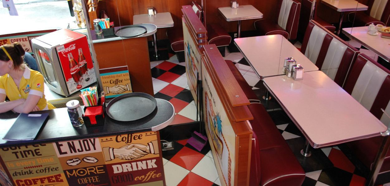 Beverly Hills Diner / Беверли Хиллс Дайнер (Тверская) закрыт - фотография № 16