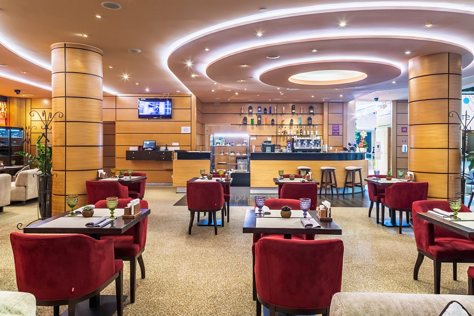 Plaza Garden Cafe фото 18