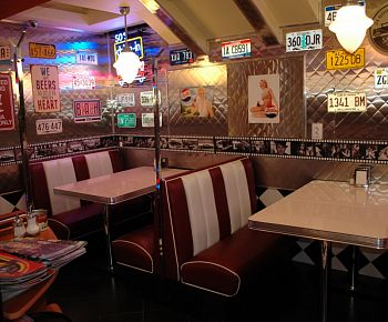Beverly Hills Diner / Беверли Хиллс Дайнер (Тверская) закрыт