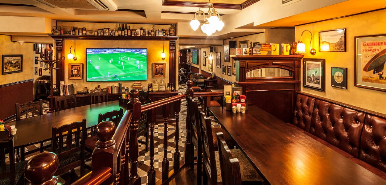 White Hart Pub - фотография № 3