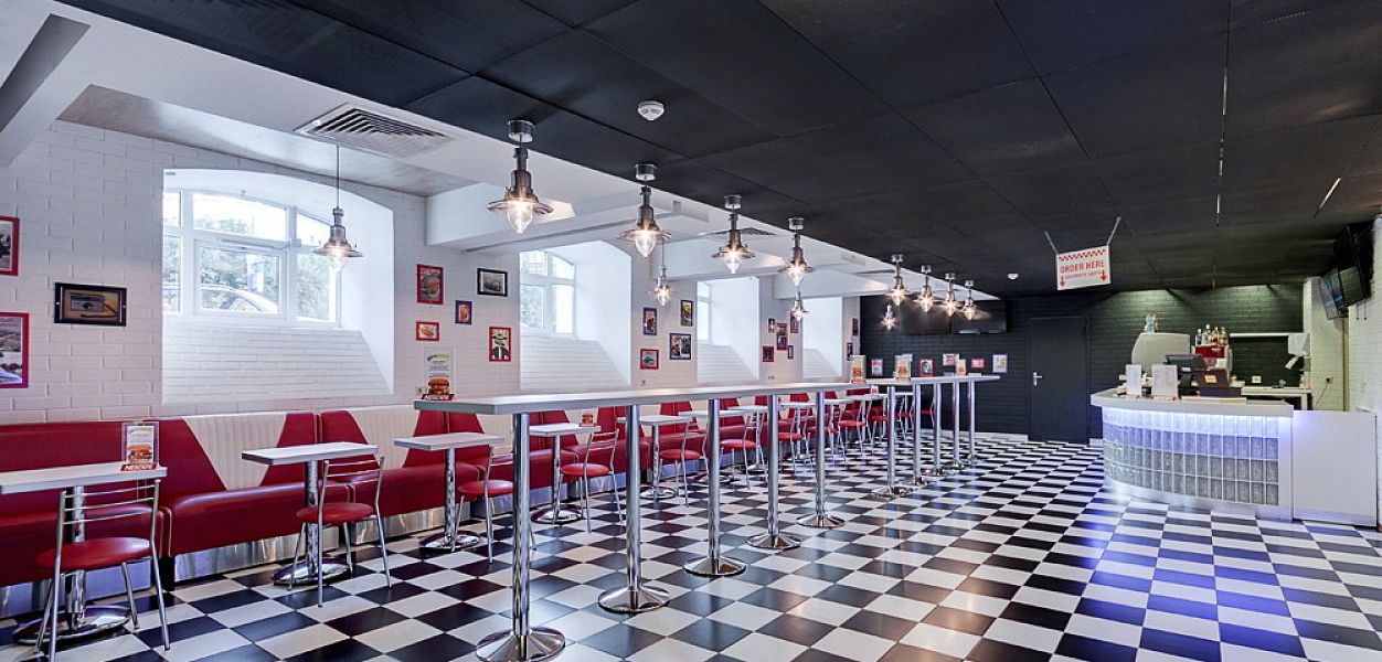 Starlite Burger Express (закрыт) - фотография № 3