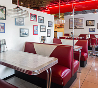 Starlite Diner «Октябрьская» фото 7