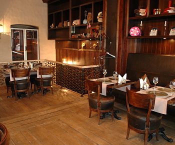 Cheshire Place / Чешир Плейс (закрыт)