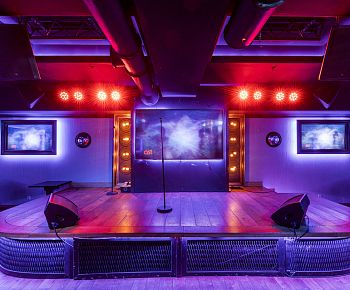 SOLOWAY karaoke club & night bar