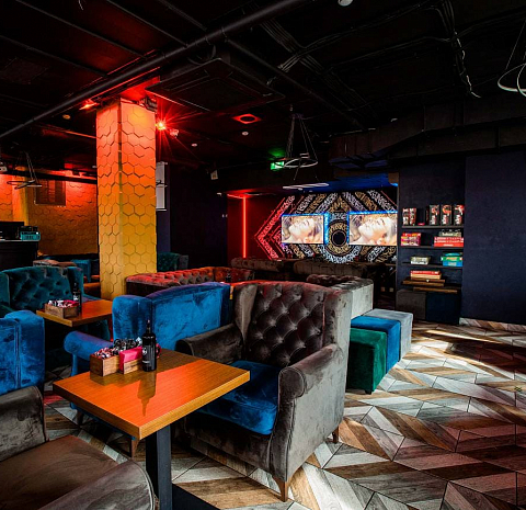 MOS lounge&bar (Новокузнецкая)