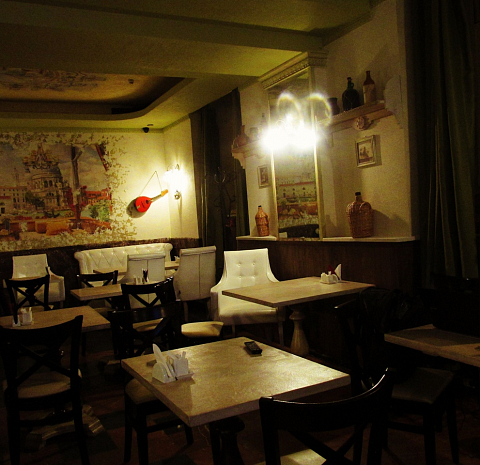 Argomento Backyard Bar