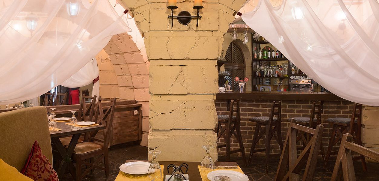 Castle Grill Bar / Кастл Гриль Бар (закрыт) - фотография № 22