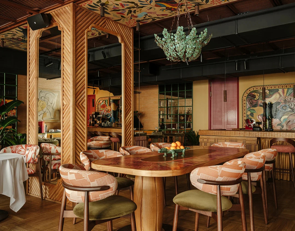 El Pimpi - фотография № 1