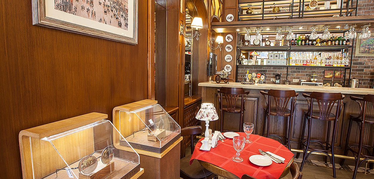 Café by Interoptika - фотография № 7