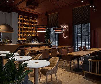 SEPTA Bar & Wine