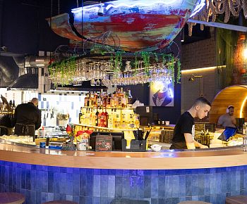 Моряк и Чайка на Кузнецком