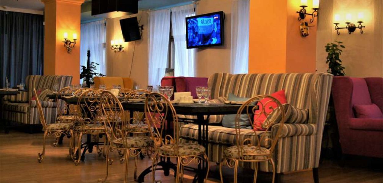 Navarro’s bar and grill / Наварро’с бар и гриль (закрыт) - фотография № 6