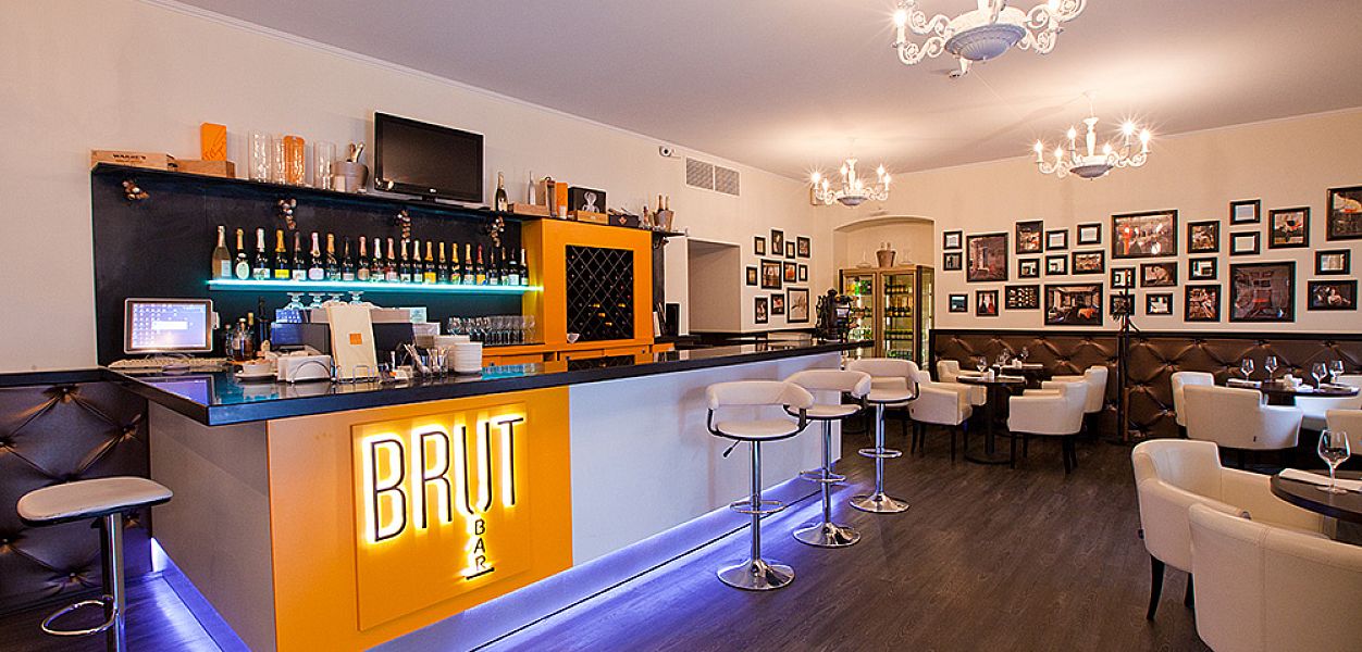 Brut Bar / Брют Бар (закрыт) - фотография № 6