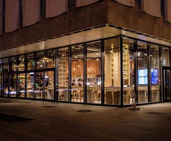 Ku: Рамен Изакая бар