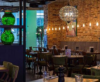 Trattoria Fornetto Метрополис
