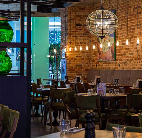 Trattoria Fornetto Метрополис