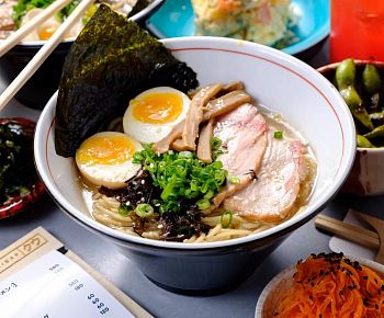 Ku: Рамен Изакая бар