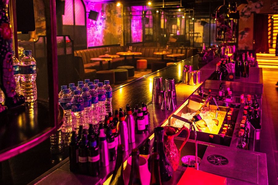 Dry & Wet Cocktail Bar - фотография № 8