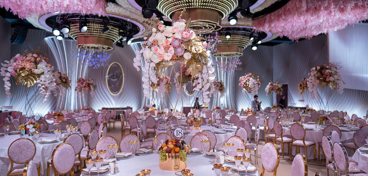 WTC Wedding - фотография № 2