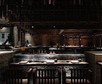 IKURA Izakaya nikkei