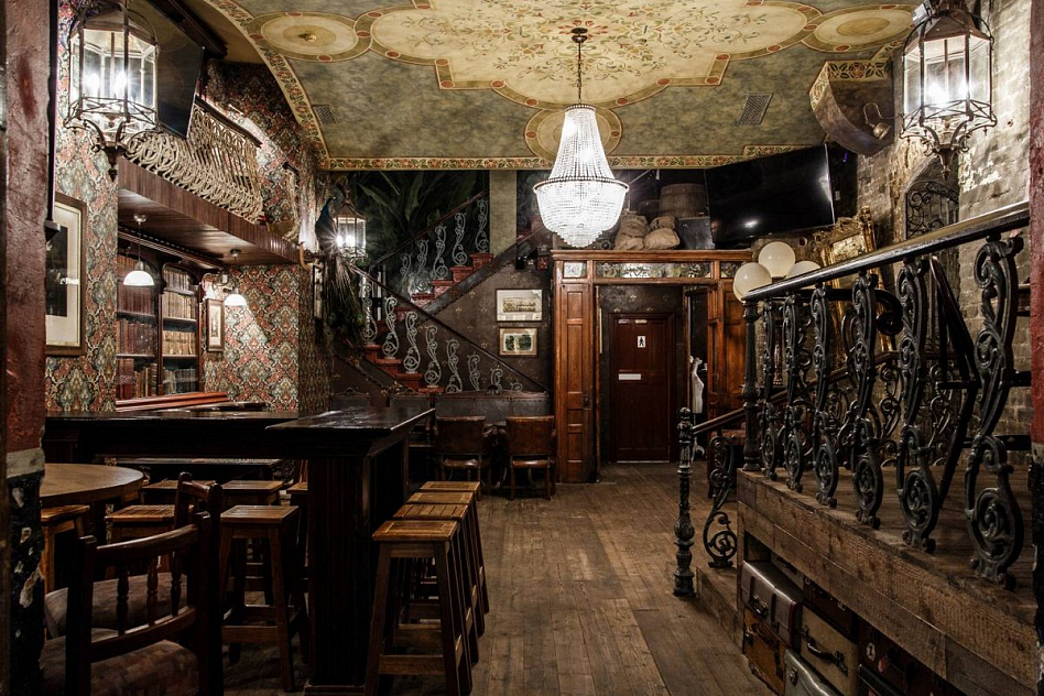 The Black Swan - фотография № 3