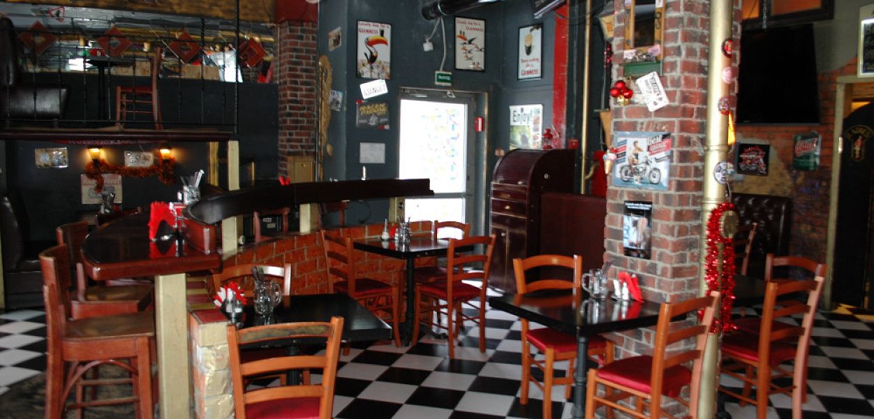 Double Bourbon Street Bar / Дабл Бурбон Стрит Бар (закрыт) - фотография № 5