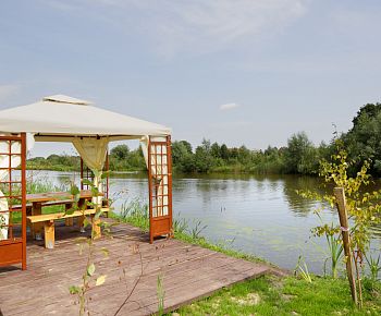 В стиле Шале (парк-отель «Остров»)