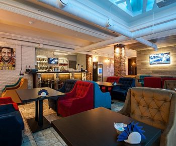 MOS lounge&bar (Белорусская)