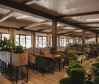 бронировать по телефону