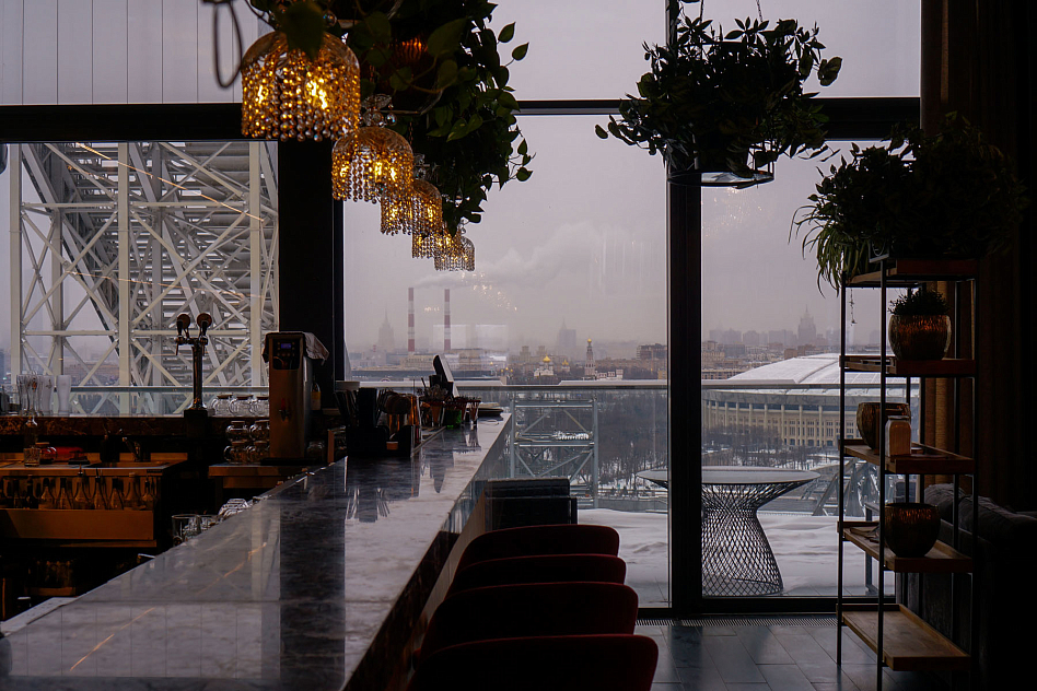 Трамплин / Амбассадори - особенности диванчики