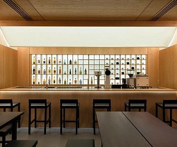 Found rāmen & rekōdo