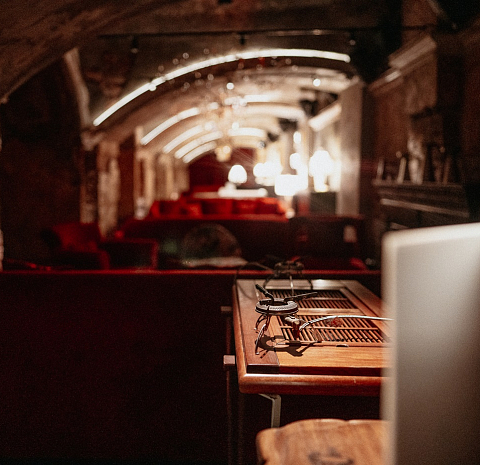 Mendeleev. Bar & Music