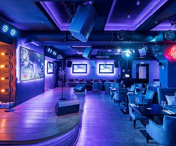 SOLOWAY karaoke club & night bar