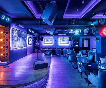 SOLOWAY karaoke club & night bar