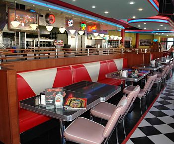 Hollywood / Голливуд (ex. Beverly Hills Diner / Беверли Хиллс Дайнер (Котельники) (закрыт)
