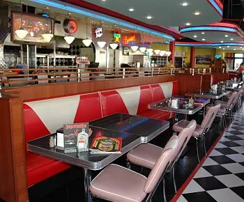 Hollywood / Голливуд (ex. Beverly Hills Diner / Беверли Хиллс Дайнер (Котельники) (закрыт)