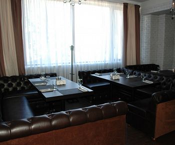 Караоке-клуб 8&8 (закрыт)