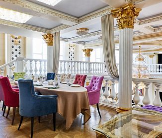 бронировать по телефону