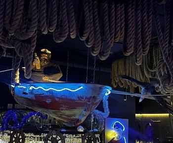 Моряк и Чайка на Кузнецком