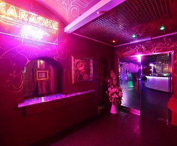 Версаль (закрыт)