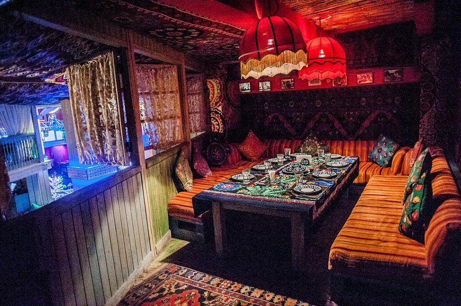 Урюк Чайхана Lounge Bar (Цветной бульвар) закрыт - фотография № 5 (фото предоставлено заведением)
