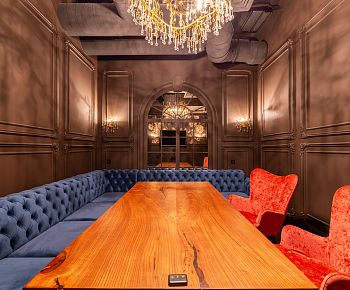 INFINITUM Mayakovskaya