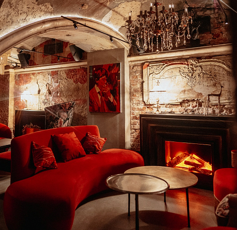 Mendeleev. Bar & Music