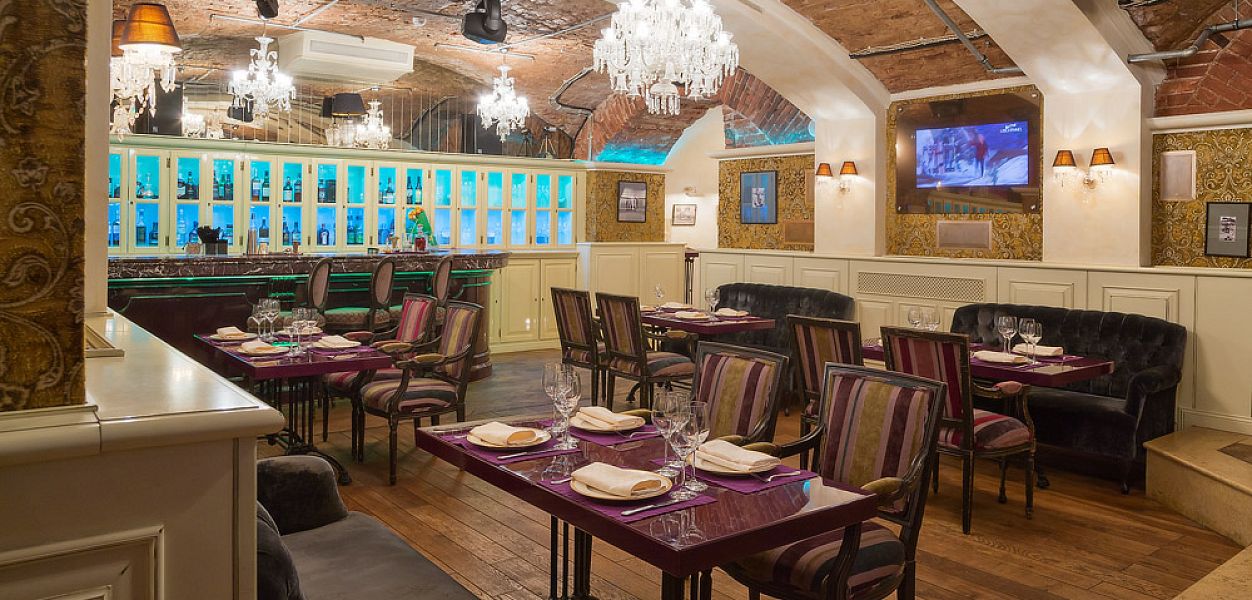 Romanov Bar / Романов Бар (закрыт) - фотография № 10