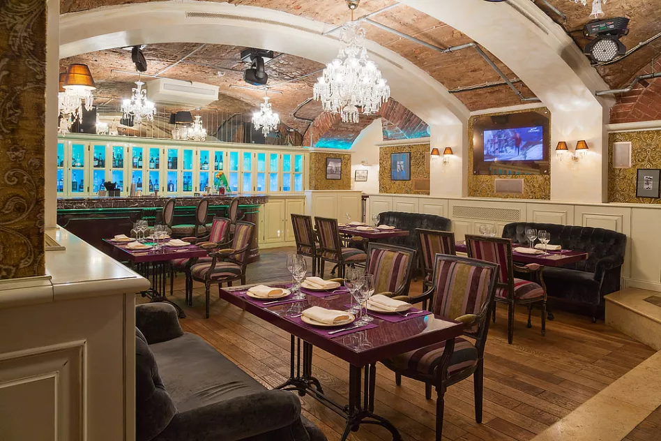Romanov Bar / Романов Бар (закрыт) - фотография № 10 (фото предоставлено заведением)