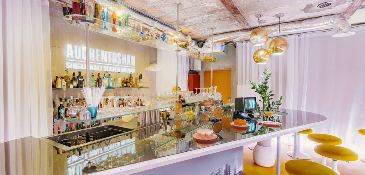 Happy End Bar & Kitchen - фотография № 8
