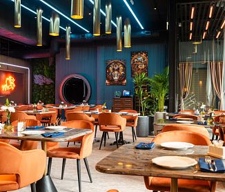 бронировать по телефону