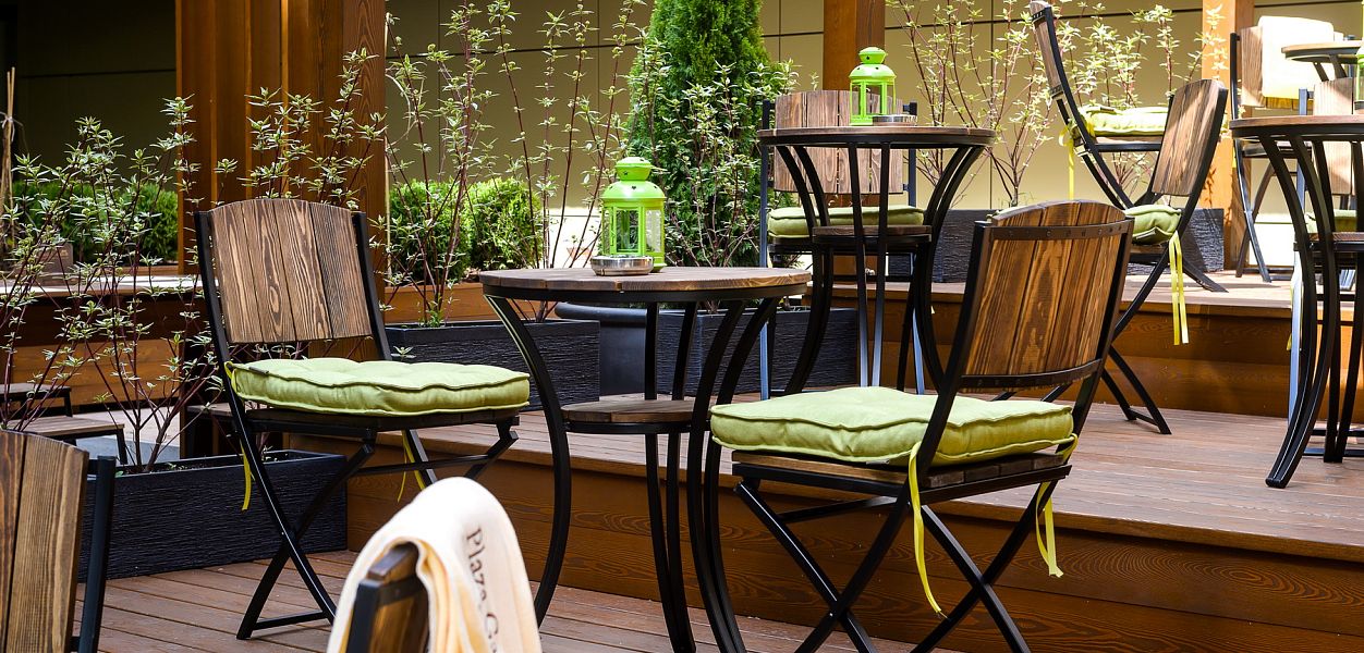 Terrace Plaza Garden Cafe - фотография № 7