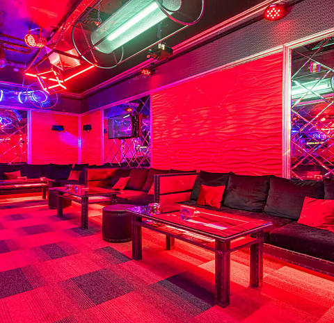 Red Rooms Караоке